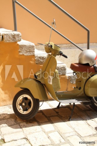 Picture of Alter Roller im Hochformat